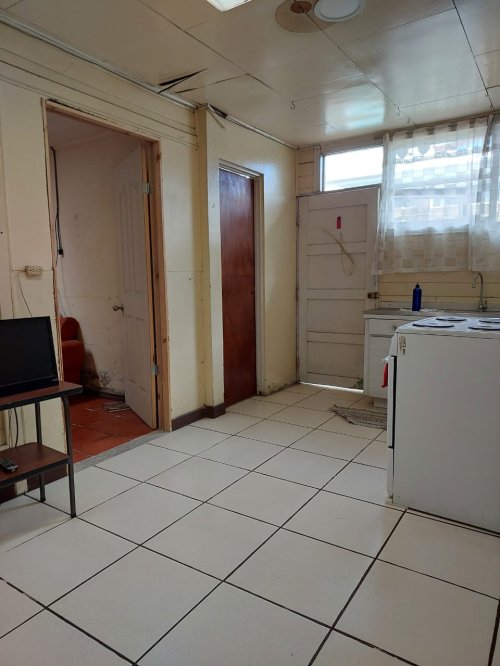 Se Vende como Lote en San José. 